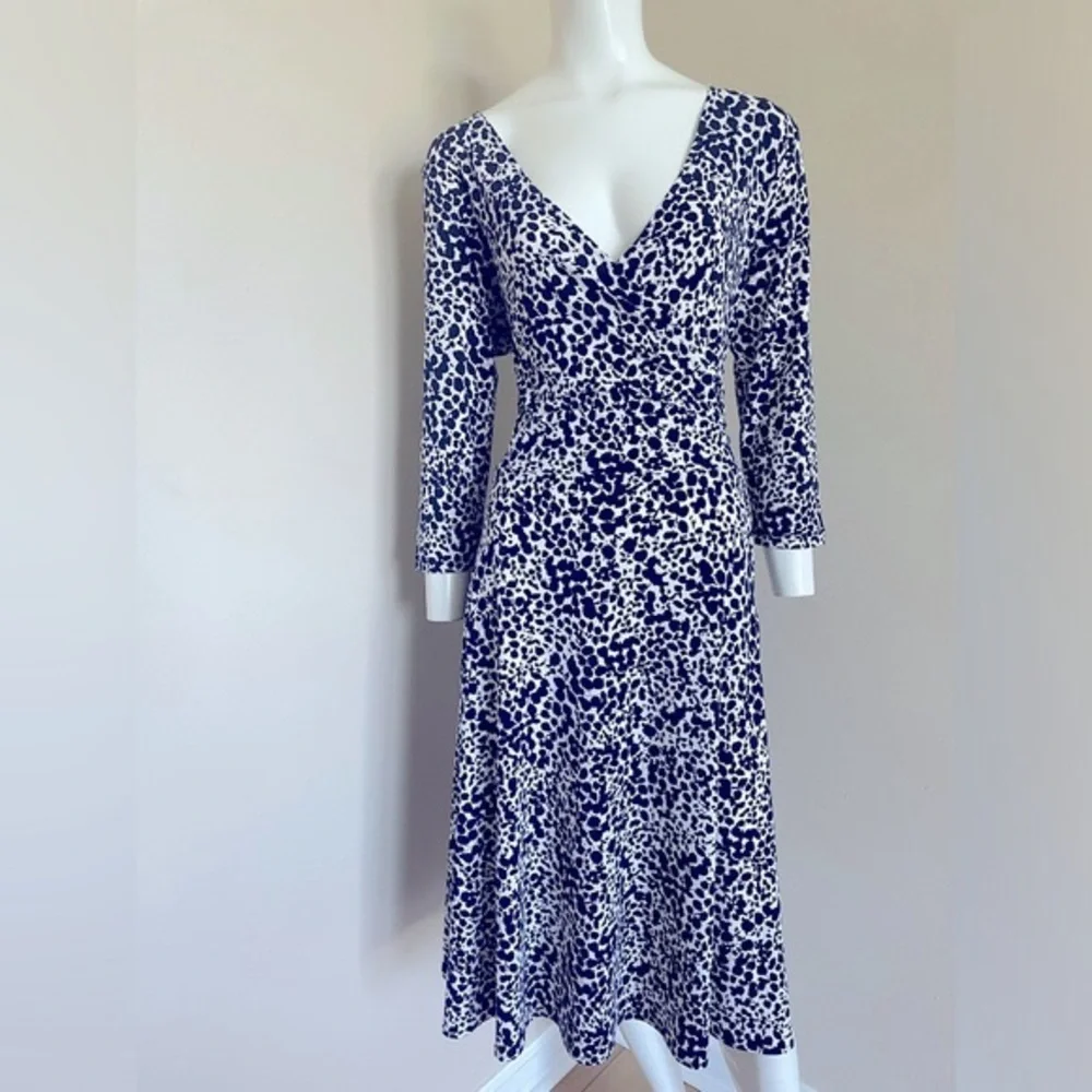 Talbot Faux Wrap Black White Floral Jersey Dress Long Sleeve Stretch 10 Petite - Picture 1 of 9